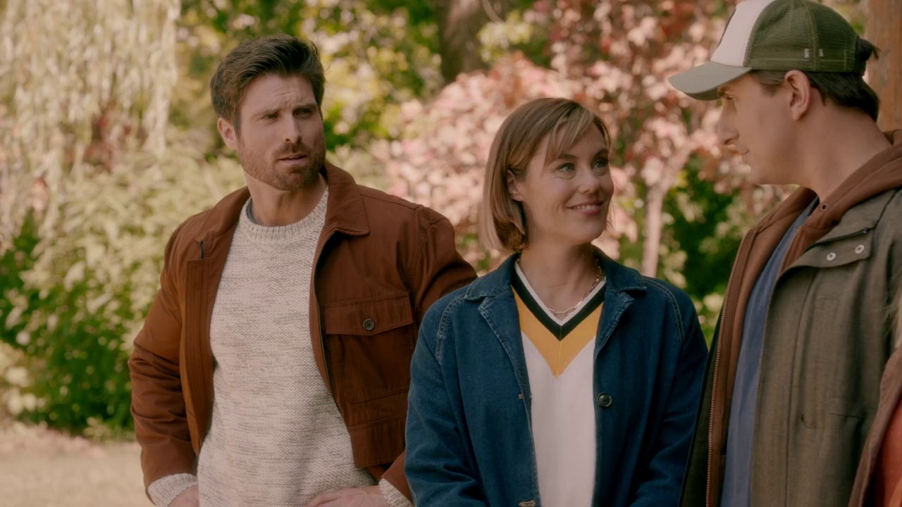 Notes of Autumn (2023) WEBRip English 720p x264 AVC AAC 2.0.mkv.0003